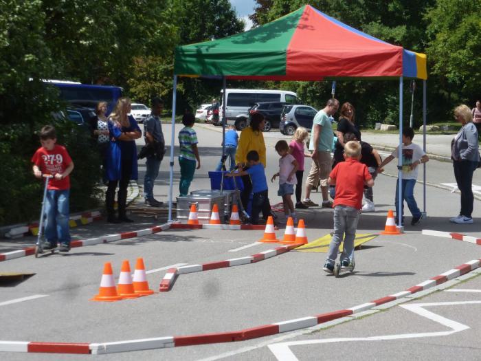 Rollerparcours „Kinder in Bewegung“